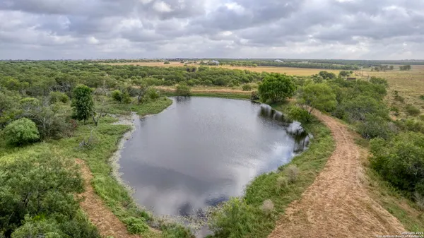 $2,499,000 | 2538 County Road 223, Floresville, TX 78114