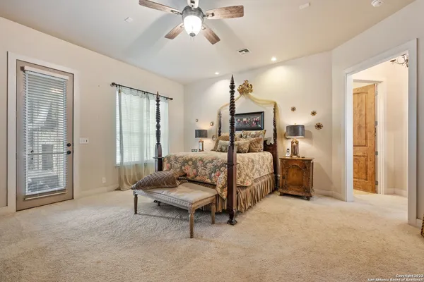 $2,499,000 | 2538 County Road 223, Floresville, TX 78114