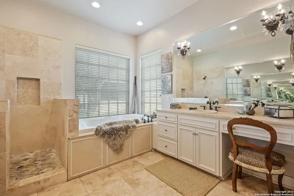 $2,499,000 | 2538 County Road 223, Floresville, TX 78114