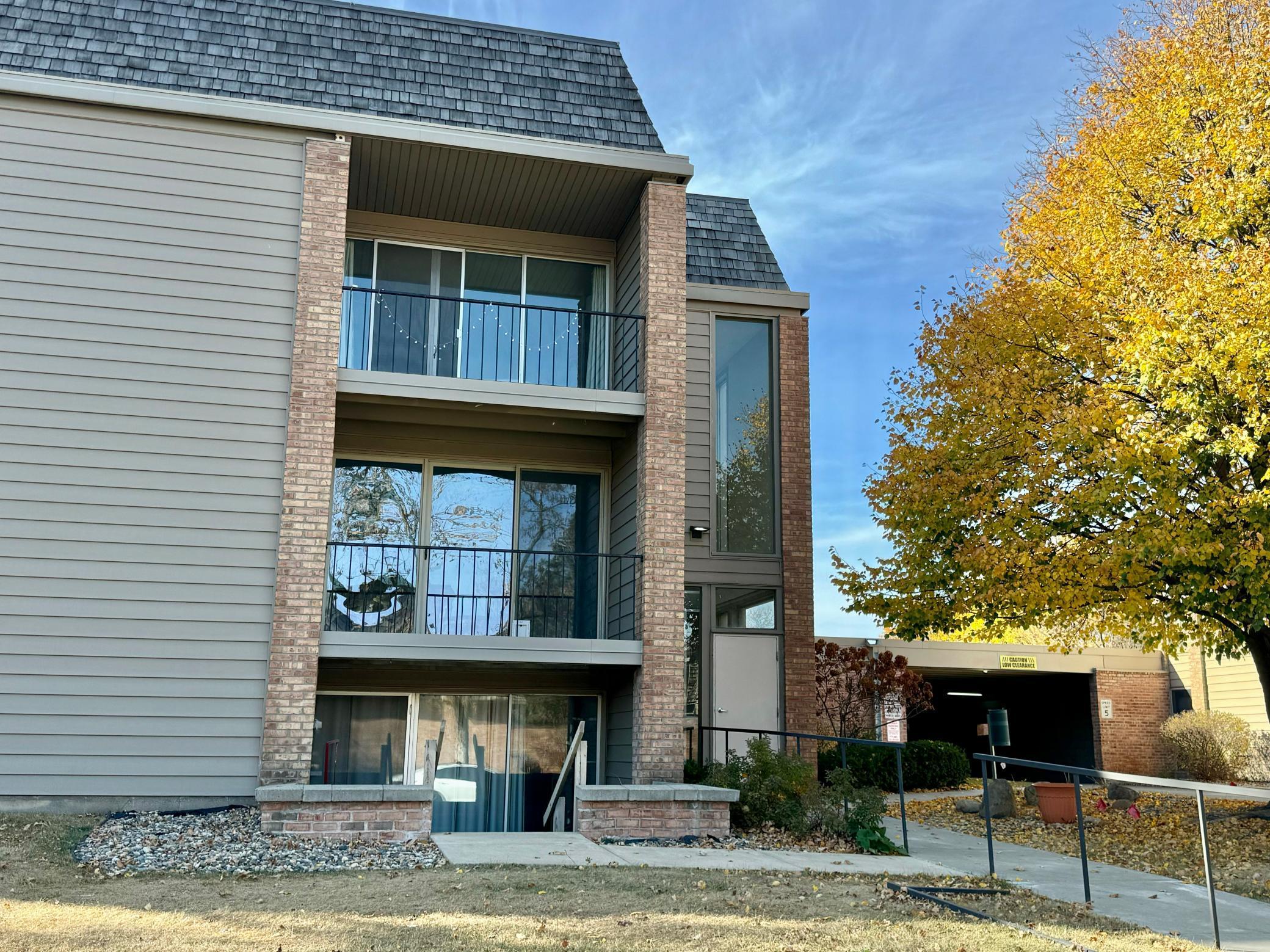 6328 Barrie Road, Unit 2A Edina, MN 55435 - Photo 1 of 1