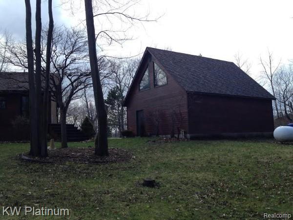 5010 Vincent Road North Street, MI 48049 - Photo 6 of 29 5010 Vincent 10 - Copy.jpg
