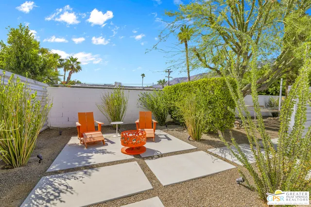 $1,149,900 | 2889 North Davis Way, Palm Springs, CA 92262