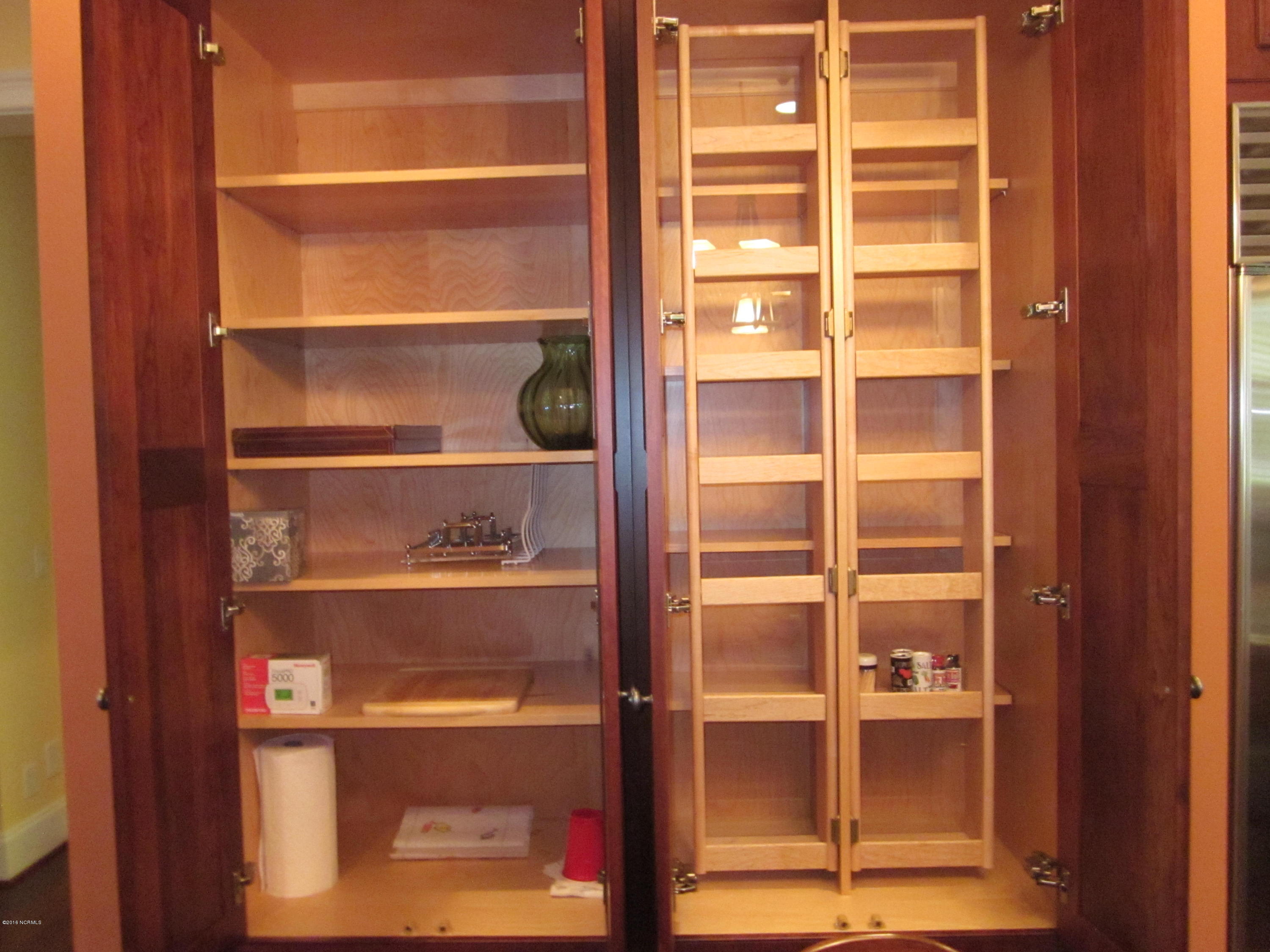 9200 Horseshoe Lake Road Southwest Calabash, NC 28467 - Photo 21 of 49 Swing out storage in pantry