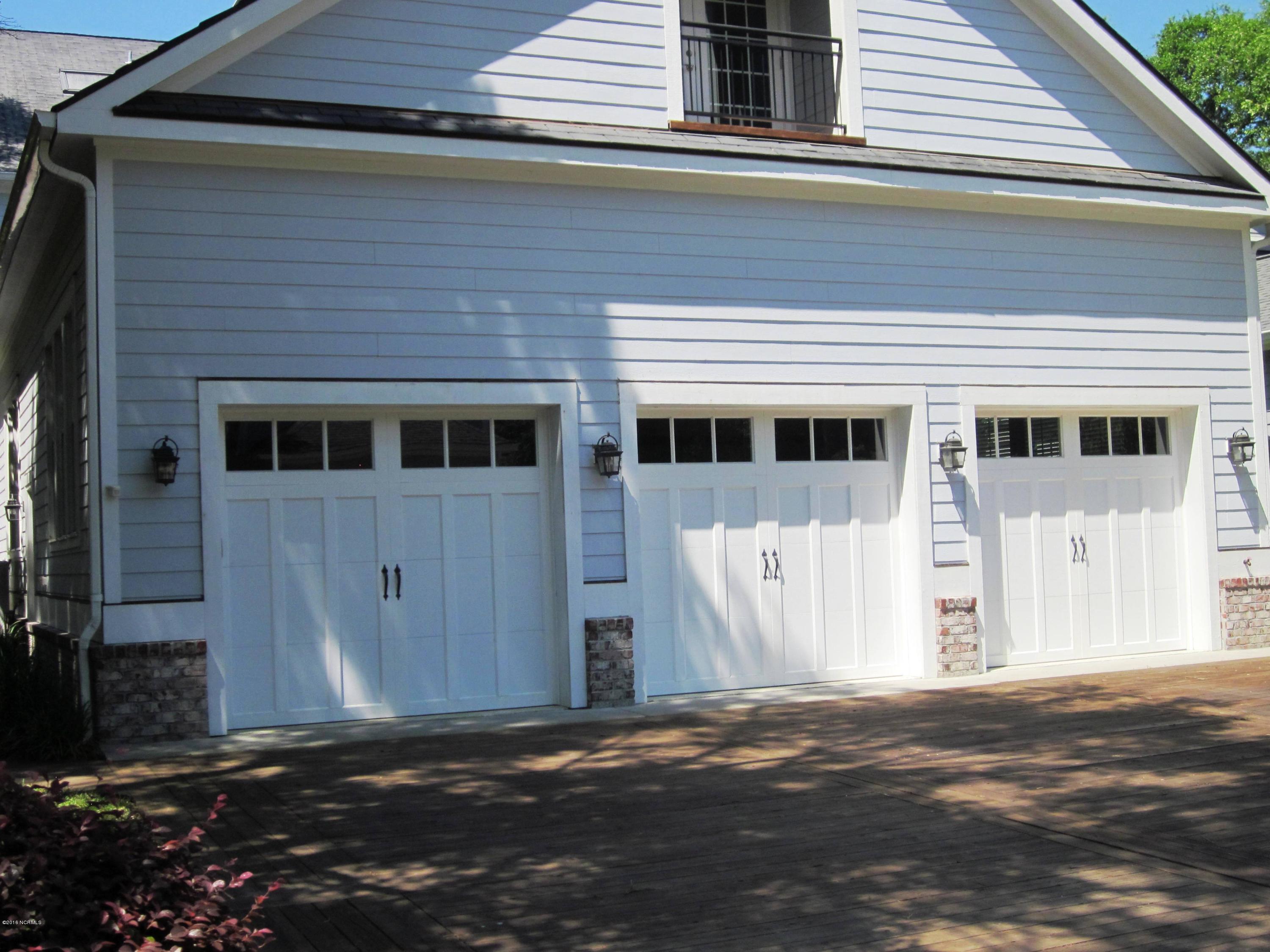9200 Horseshoe Lake Road Southwest Calabash, NC 28467 - Photo 6 of 49 Three-car garage