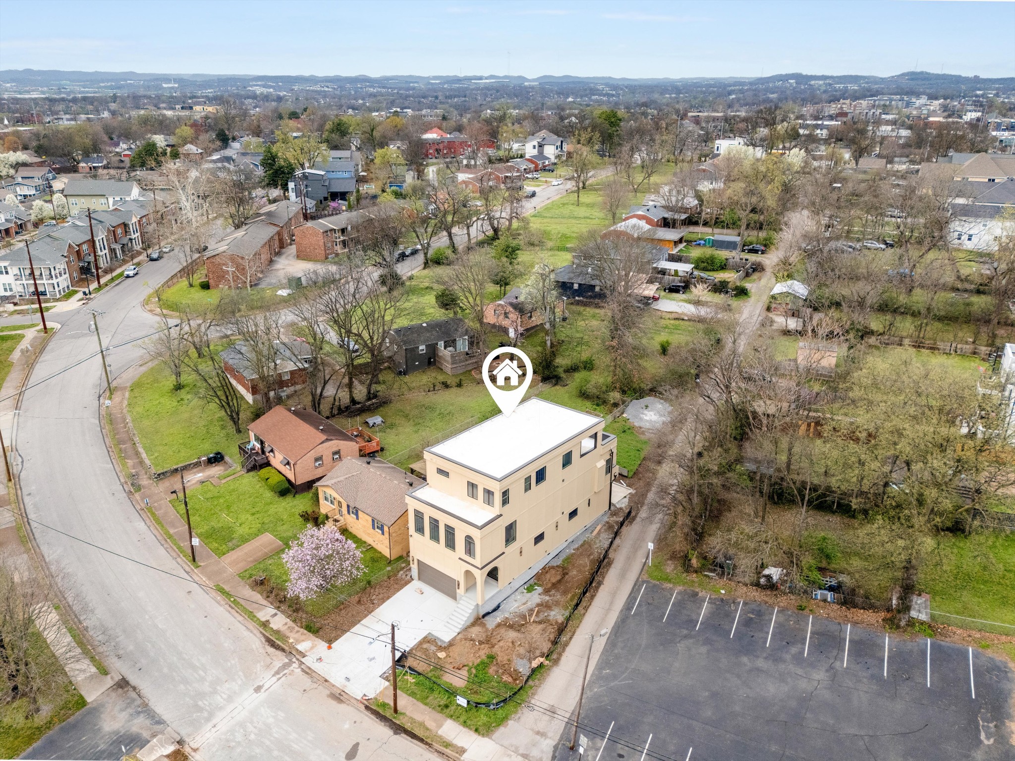 1007 Sevier Street Nashville, TN 37206 - Photo 50 of 55 an aerial view of multiple house with yard