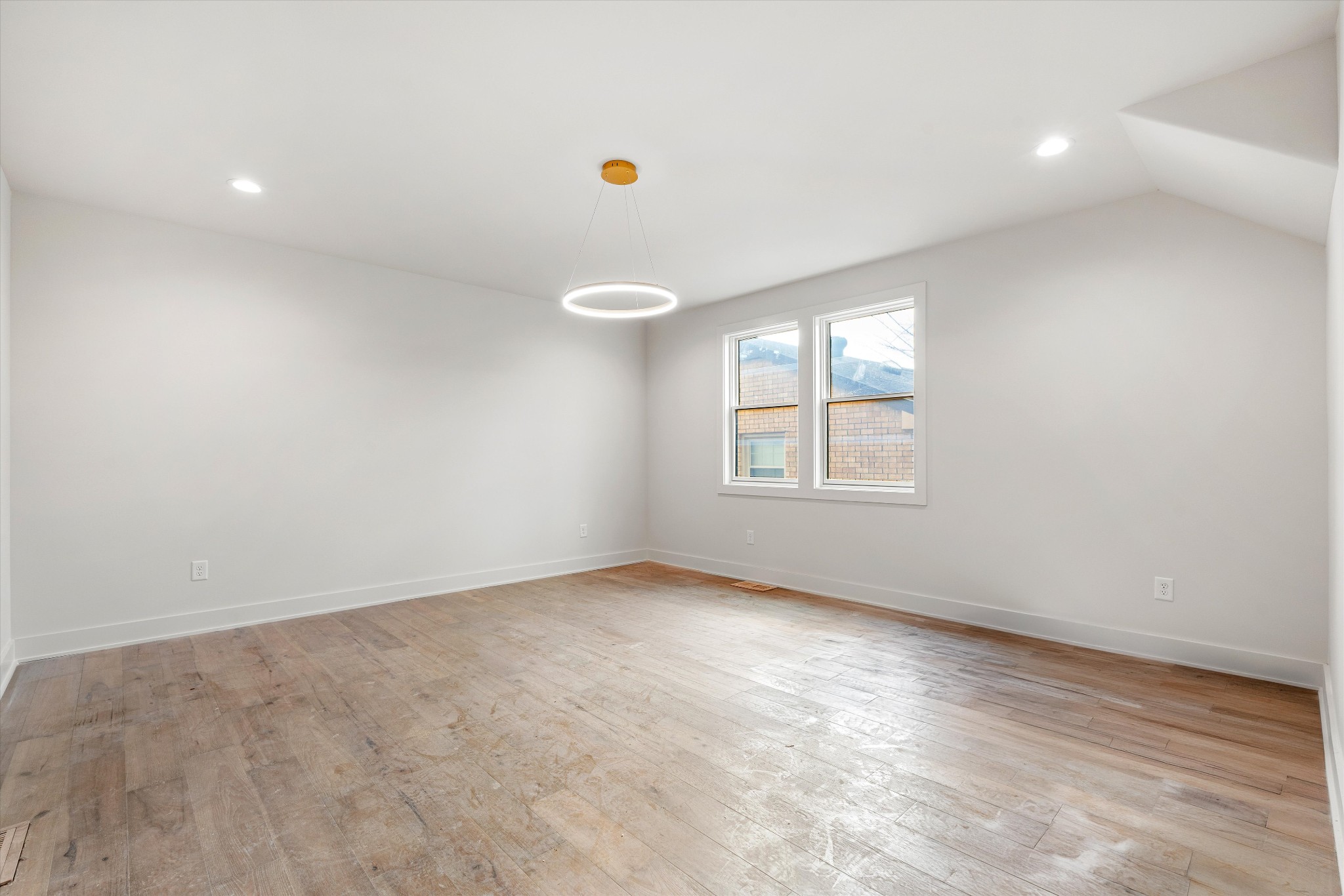 1007 Sevier Street Nashville, TN 37206 - Photo 6 of 55 an empty room with windows