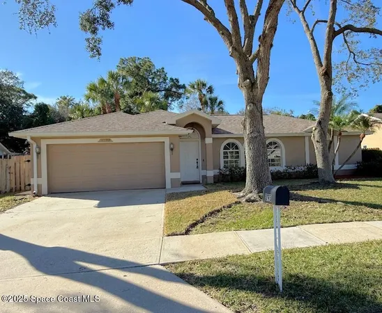 $2,400 | 3193 Brentwood Lane, Melbourne, FL 32934