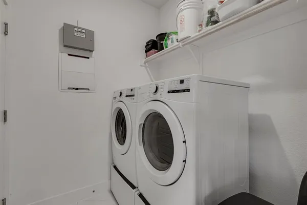 $359,900 | 10820 Eva Mae Blvd., Grand Prairie, TX 76065