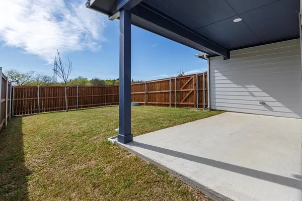 $359,900 | 10820 Eva Mae Blvd., Grand Prairie, TX 76065