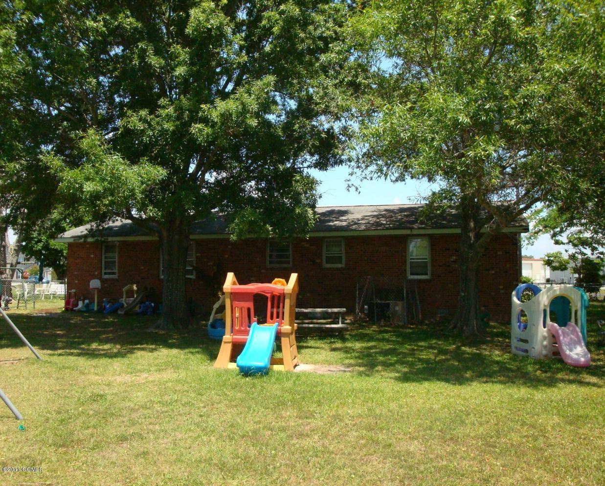 2017 Mayberry Loop Road Morehead City, NC 28557 - Photo 10 of 11 back yard