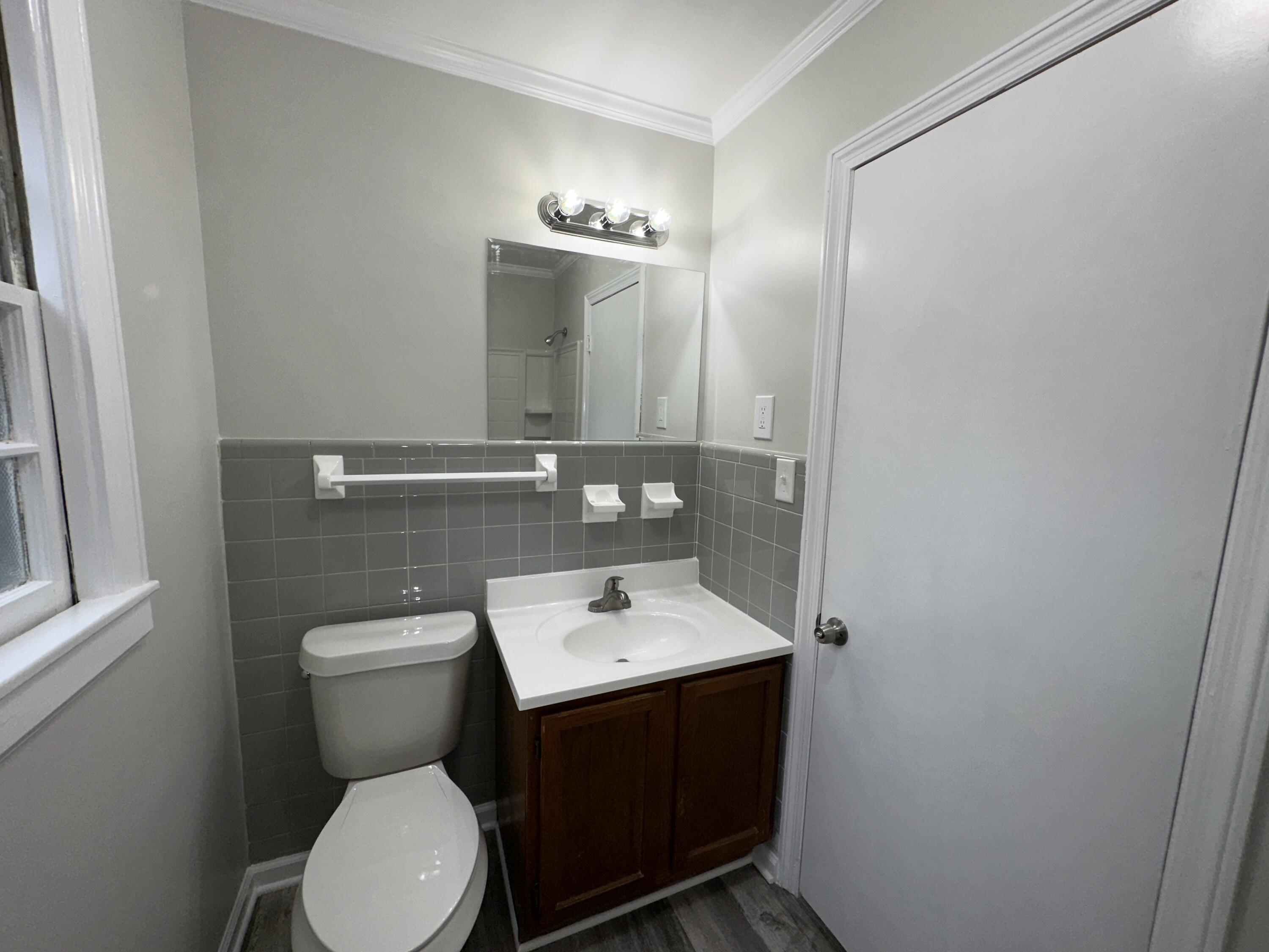 939 Julian Road Chattanooga, TN 37421 - Photo 18 of 22 Full Bath - Part 1