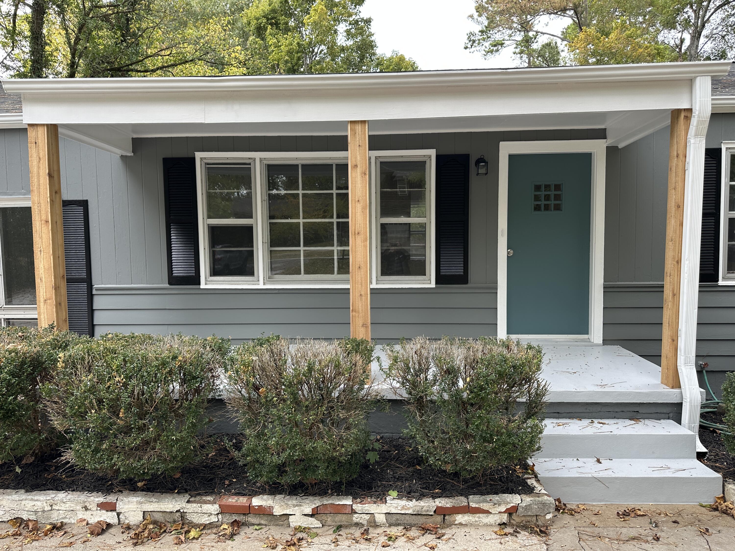 939 Julian Road Chattanooga, TN 37421 - Photo 2 of 22 Front Porch