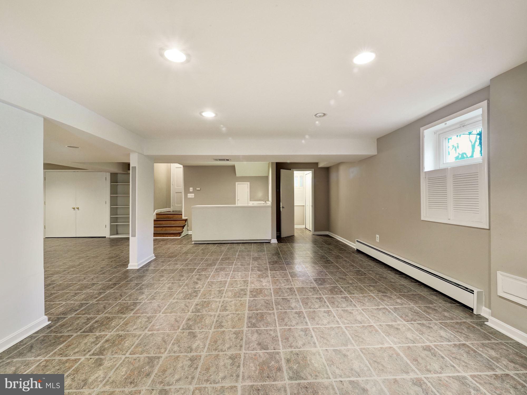 3 Willowbrook Court Potomac, MD 20854 - Photo 33 of 45