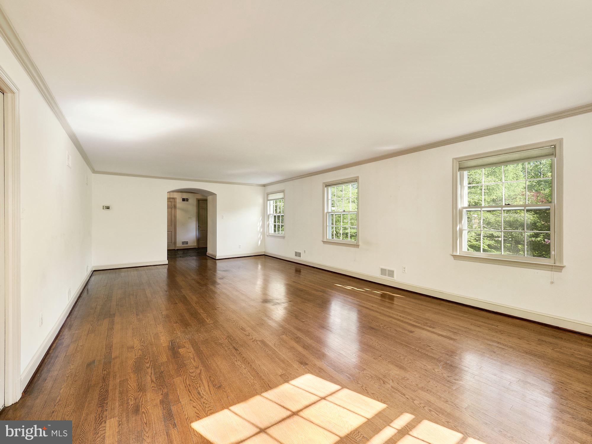 3 Willowbrook Court Potomac, MD 20854 - Photo 7 of 45