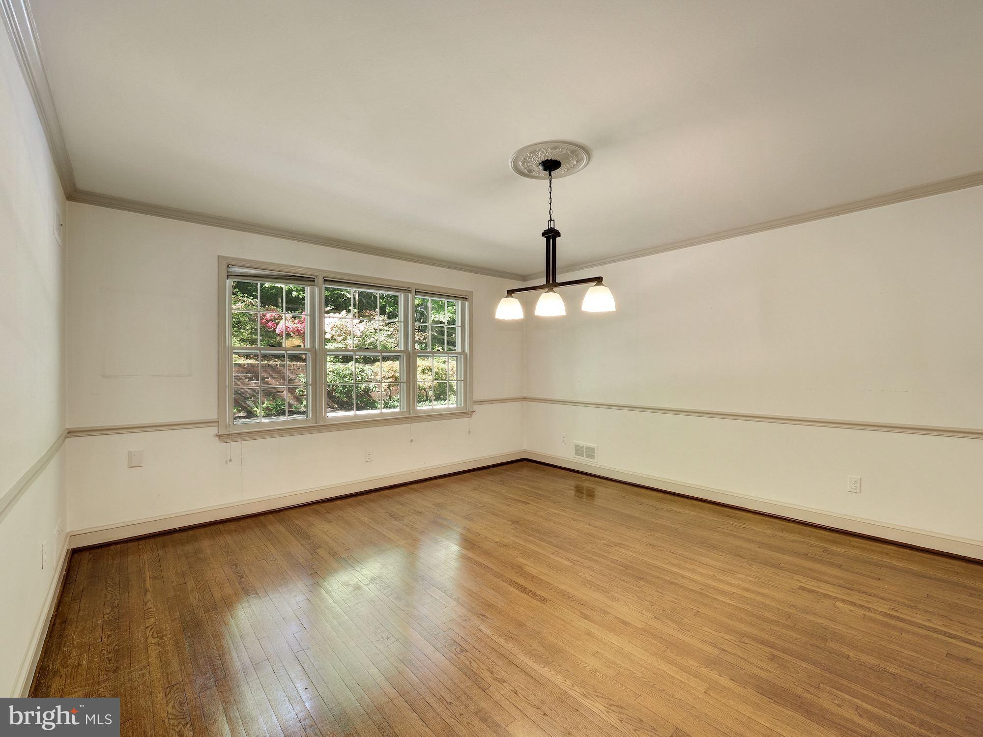 3 Willowbrook Court Potomac, MD 20854 - Photo 9 of 45