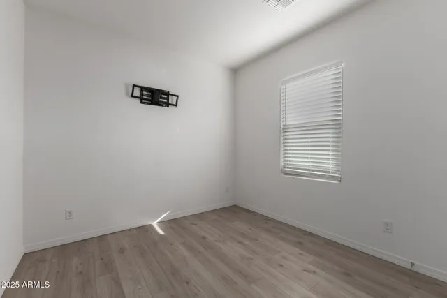 $2,750 | 8133 South 64th Lane, Laveen, AZ 85339