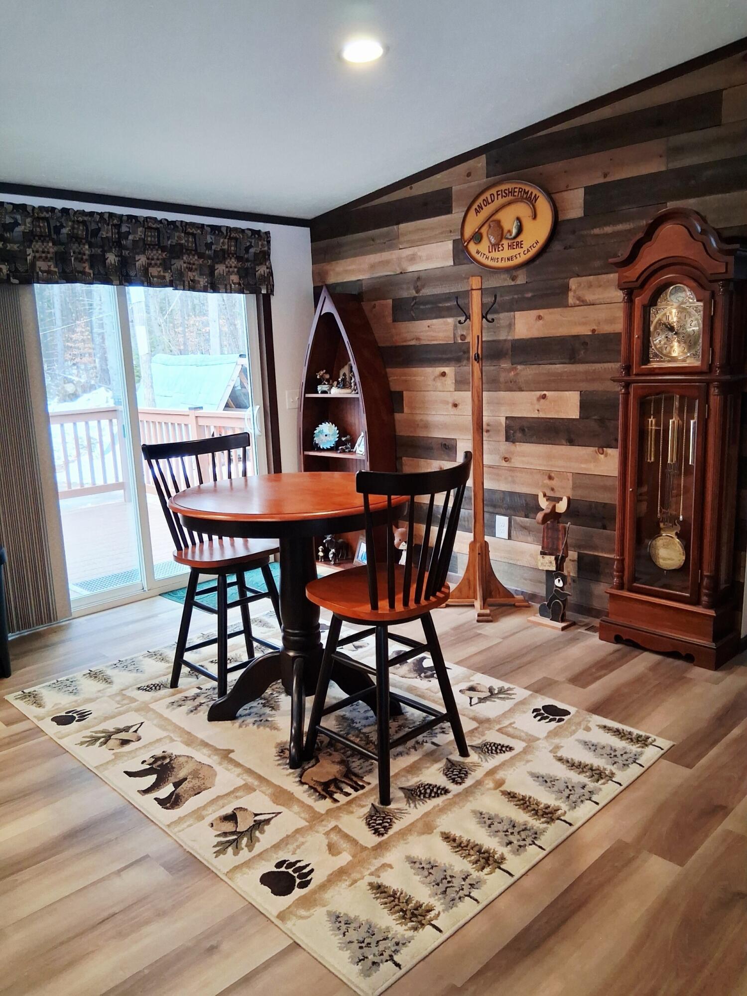 129 Denmark Road Fryeburg, ME 04037 - Photo 11 of 40 Denkmark dining