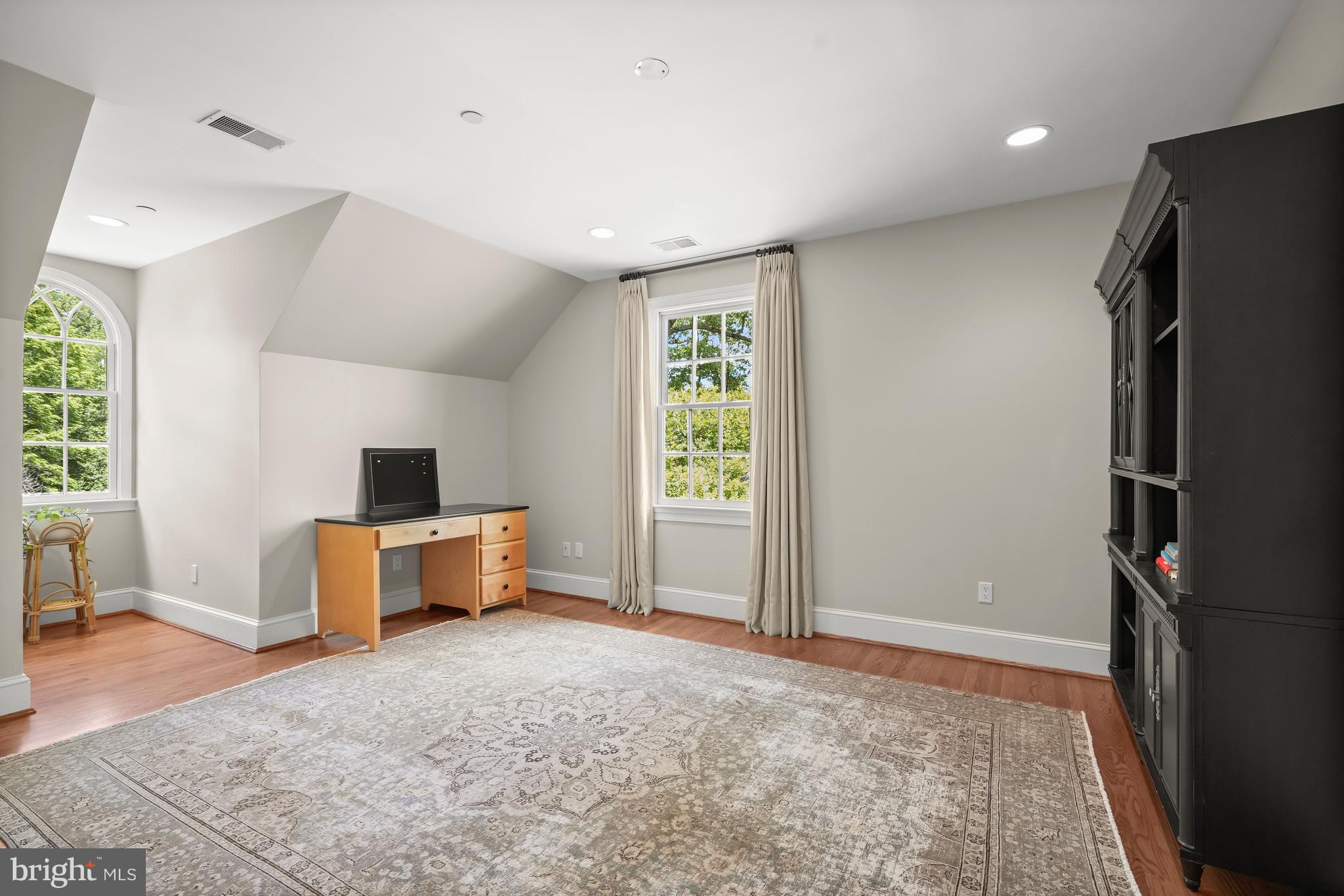 9908 Newhall Road Potomac, MD 20854 - Photo 31 of 44 Bedroom 7/Flex Space
