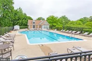 $2,200 | 7504 Ashby Lane, Unit B, Alexandria, VA 22315