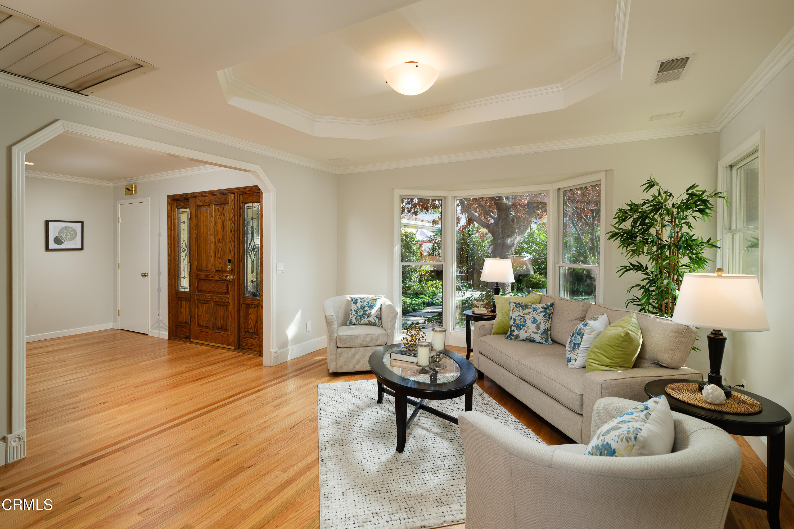 525 Verner Circle Arcadia, CA 91006 - Photo 6 of 45 a living room with furniture and a lamp