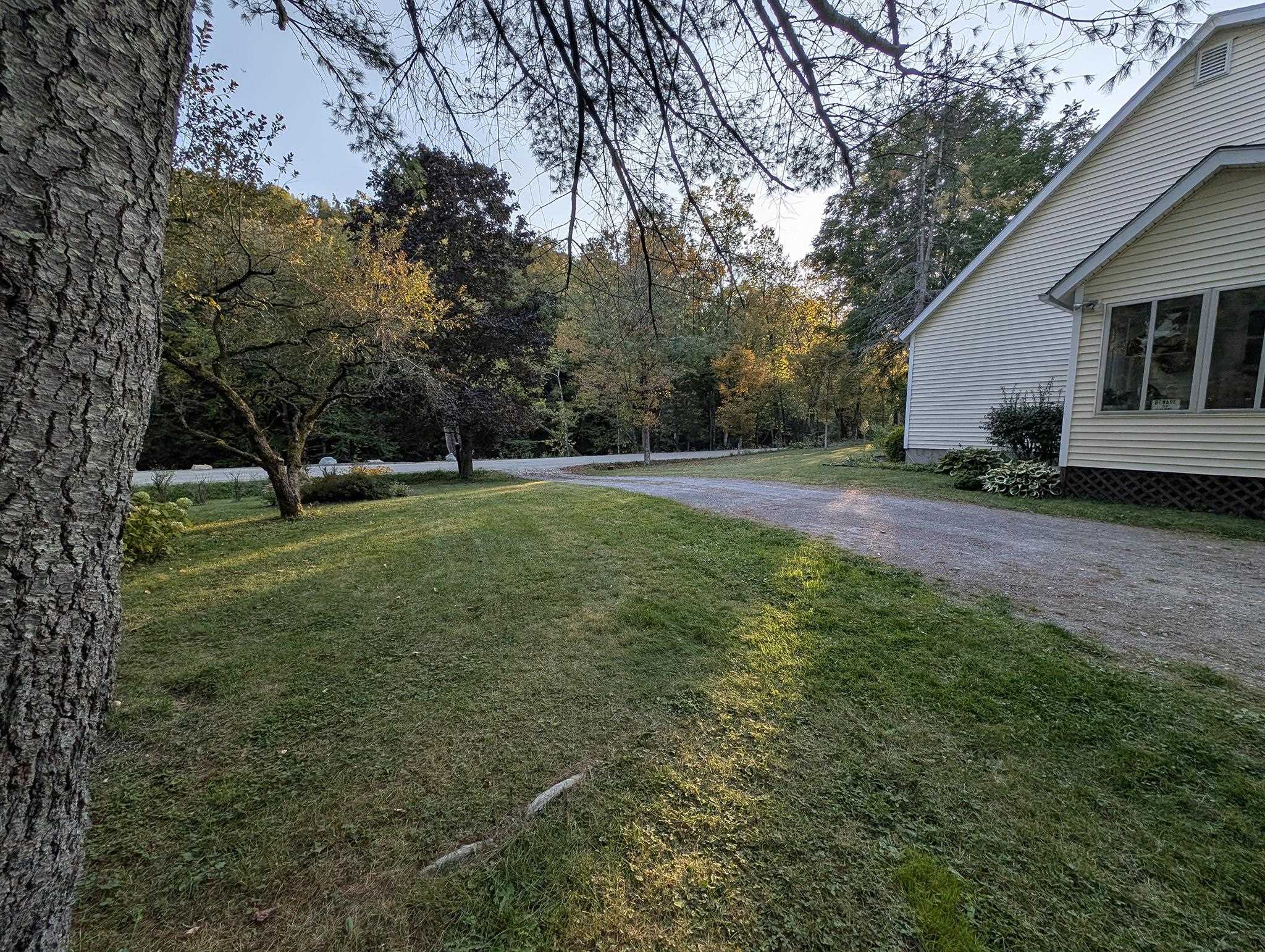 2160 Dugway Road Richmond, VT 05477 - Photo 4 of 31 Gallery Image 4