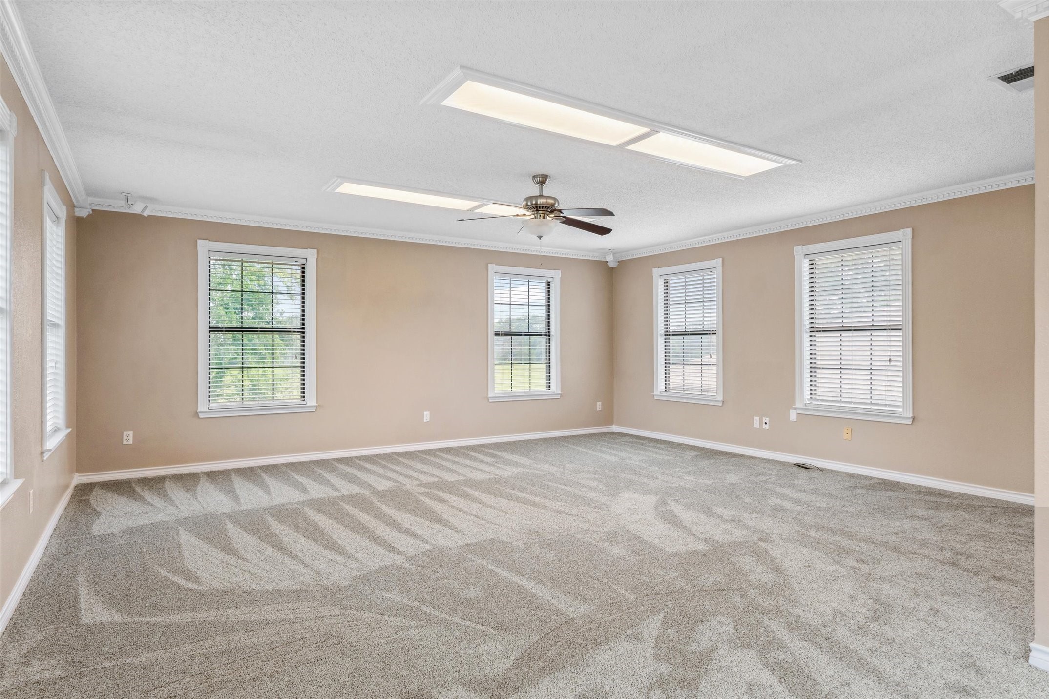 302 Erwin Street Edgewood, TX 75117 - Photo 28 of 40 a view of an empty room with a window