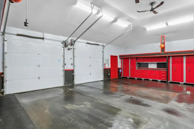 a view of empty room