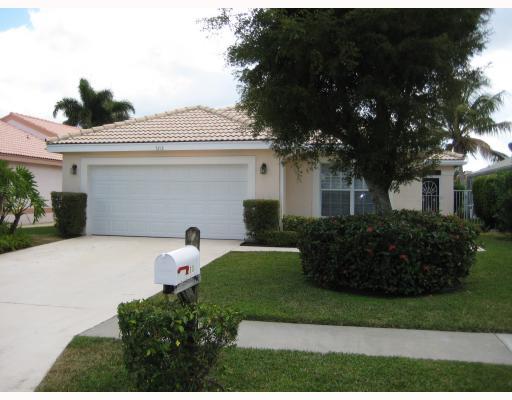 7218 Michigan Isle Road Lake Worth, FL 33467 - Photo 1 of 7 Primary Photo