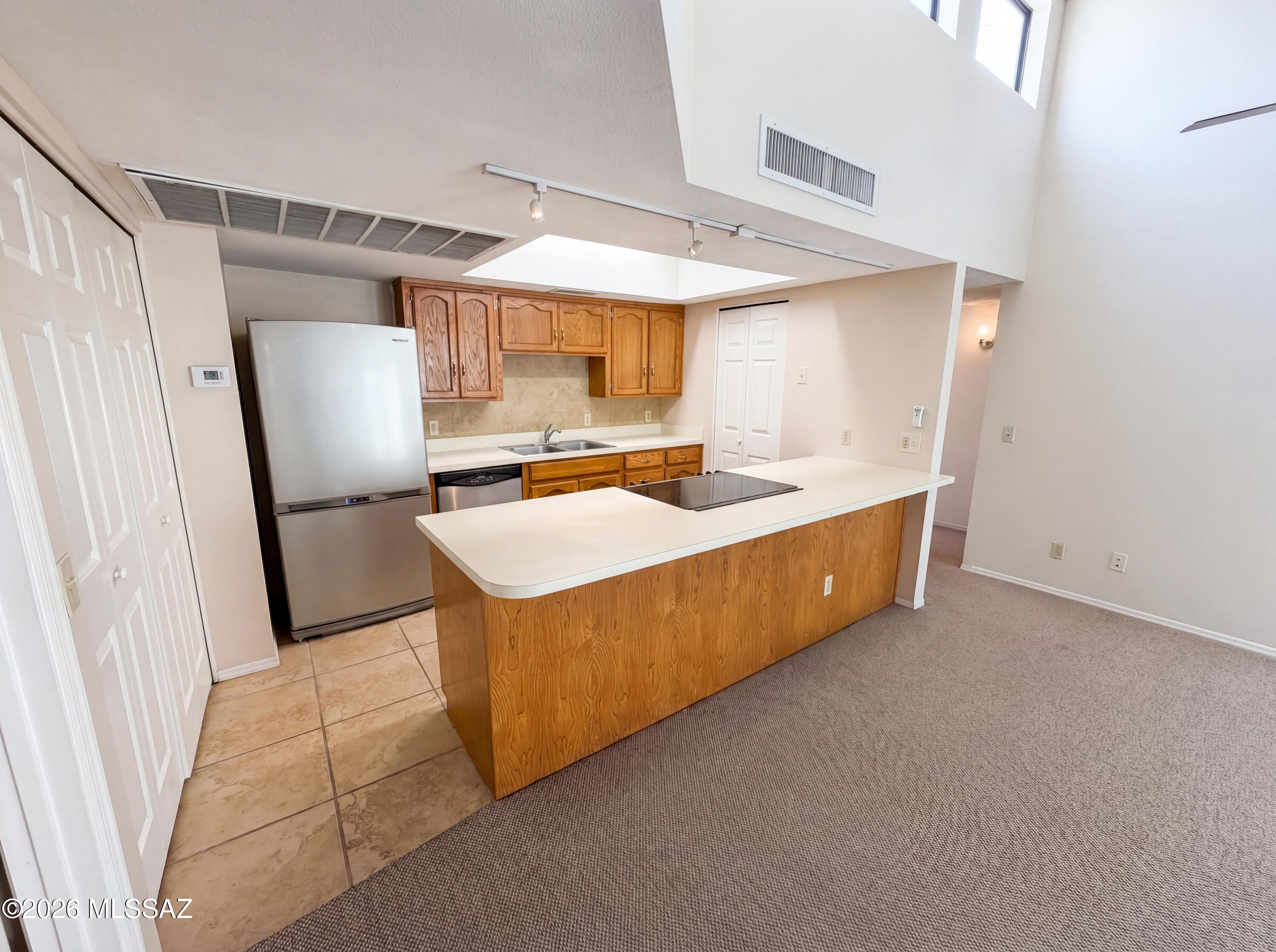 1200 East River Road, Unit C37 Tucson, AZ 85718 - Photo 2 of 18