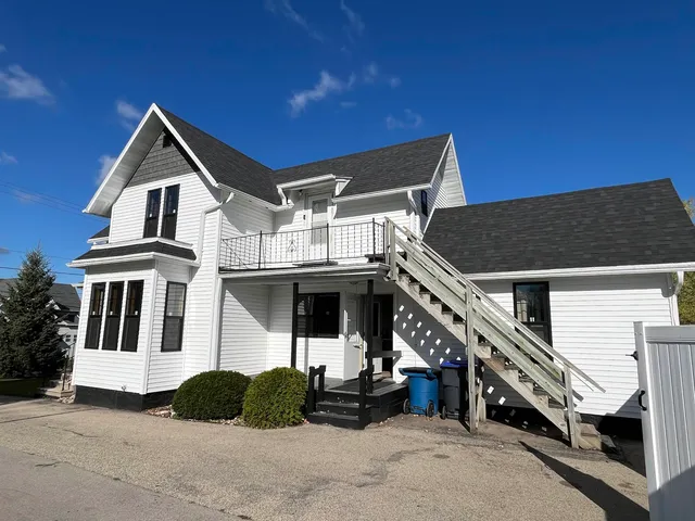 $270,000 | 318 South Mill Street, Hortonville, WI 54944