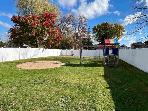 $270,000 | 318 South Mill Street, Hortonville, WI 54944