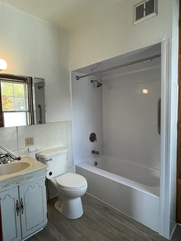 $270,000 | 318 South Mill Street, Hortonville, WI 54944