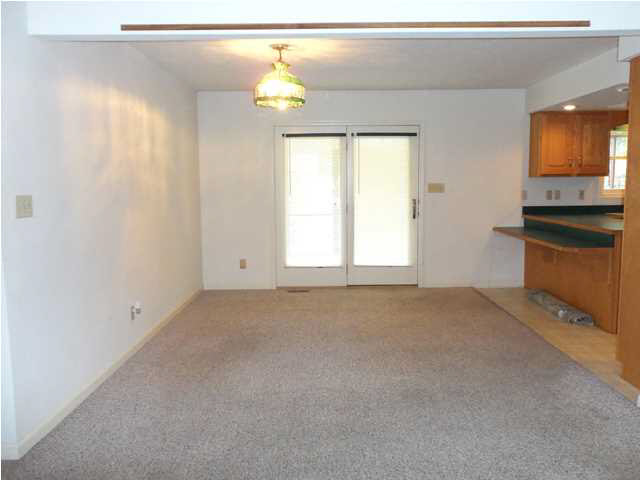 5800 Stacer Road Newburgh, IN 47630 - Photo 10 of 28 Gallery Image 10