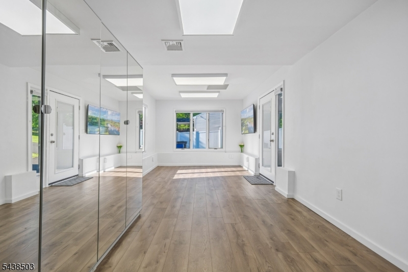 13 Munsey Road Emerson, NJ 07630 - Photo 33 of 48