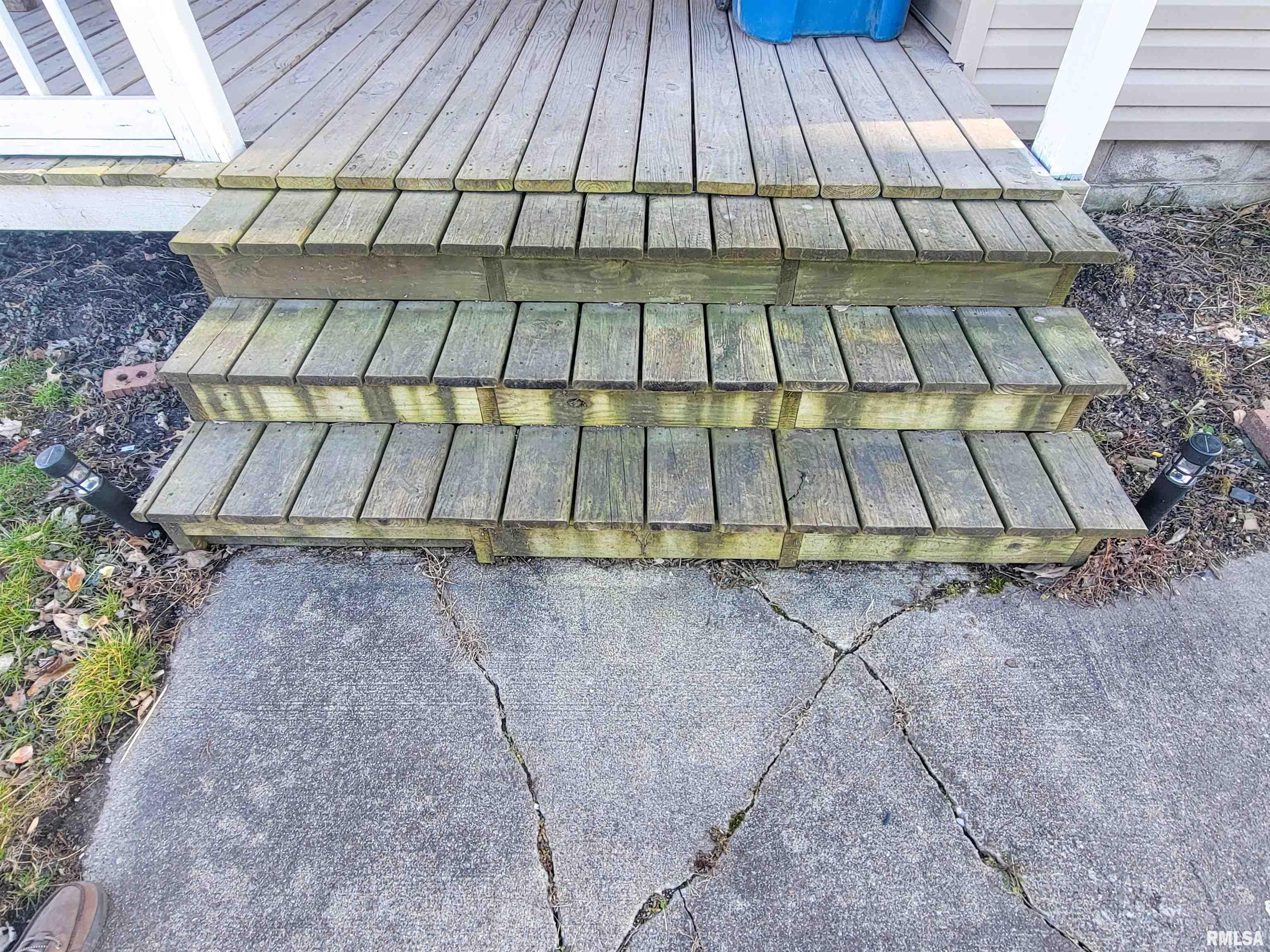 334 East 4th Street Flora, IL 62839 - Photo 7 of 48