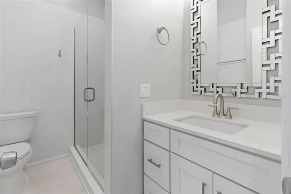 $595,000 | 8044 Sandpoint Boulevard, Orlando, FL 32819