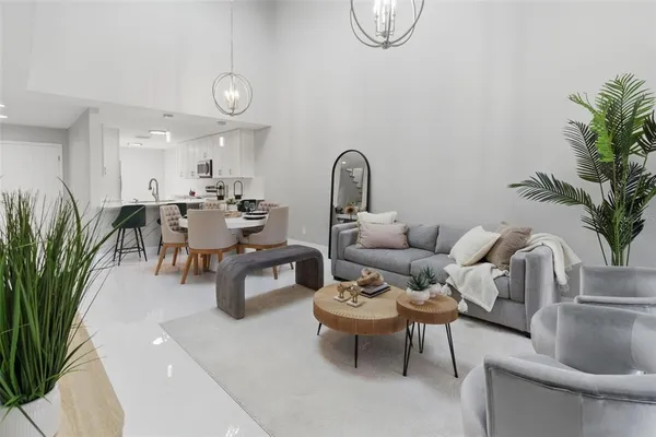 $595,000 | 8044 Sandpoint Boulevard, Orlando, FL 32819