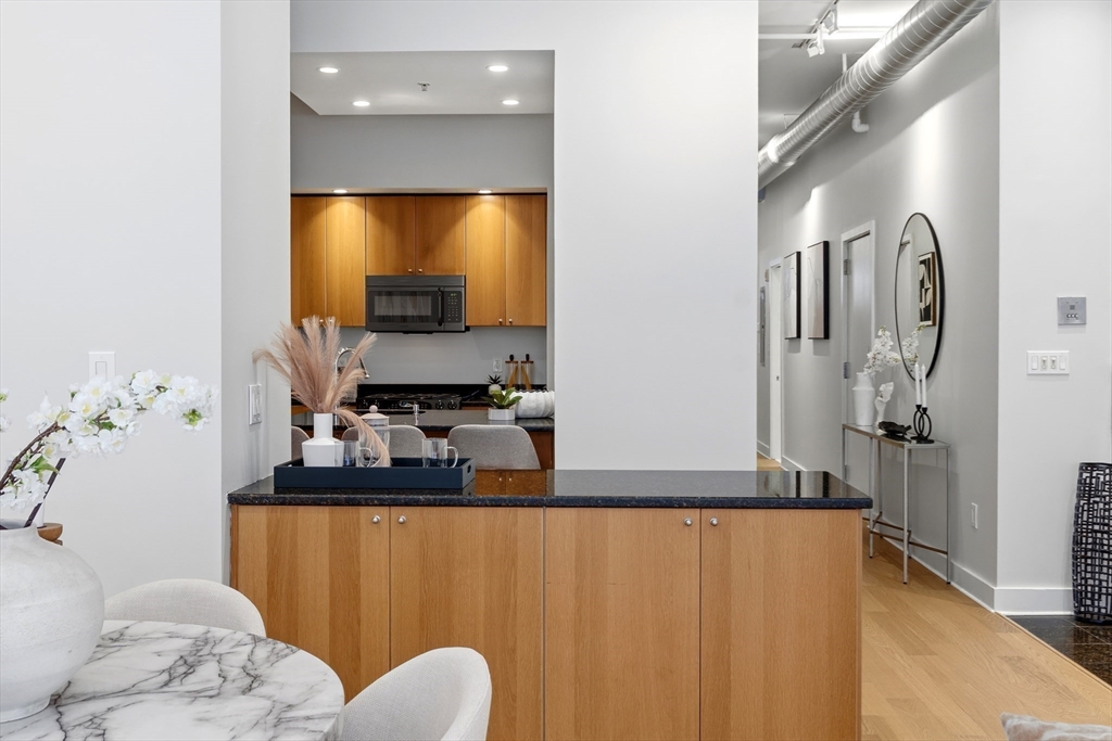 43-45 Winter Street, Unit 2 Boston, MA 02108 - Photo 12 of 33