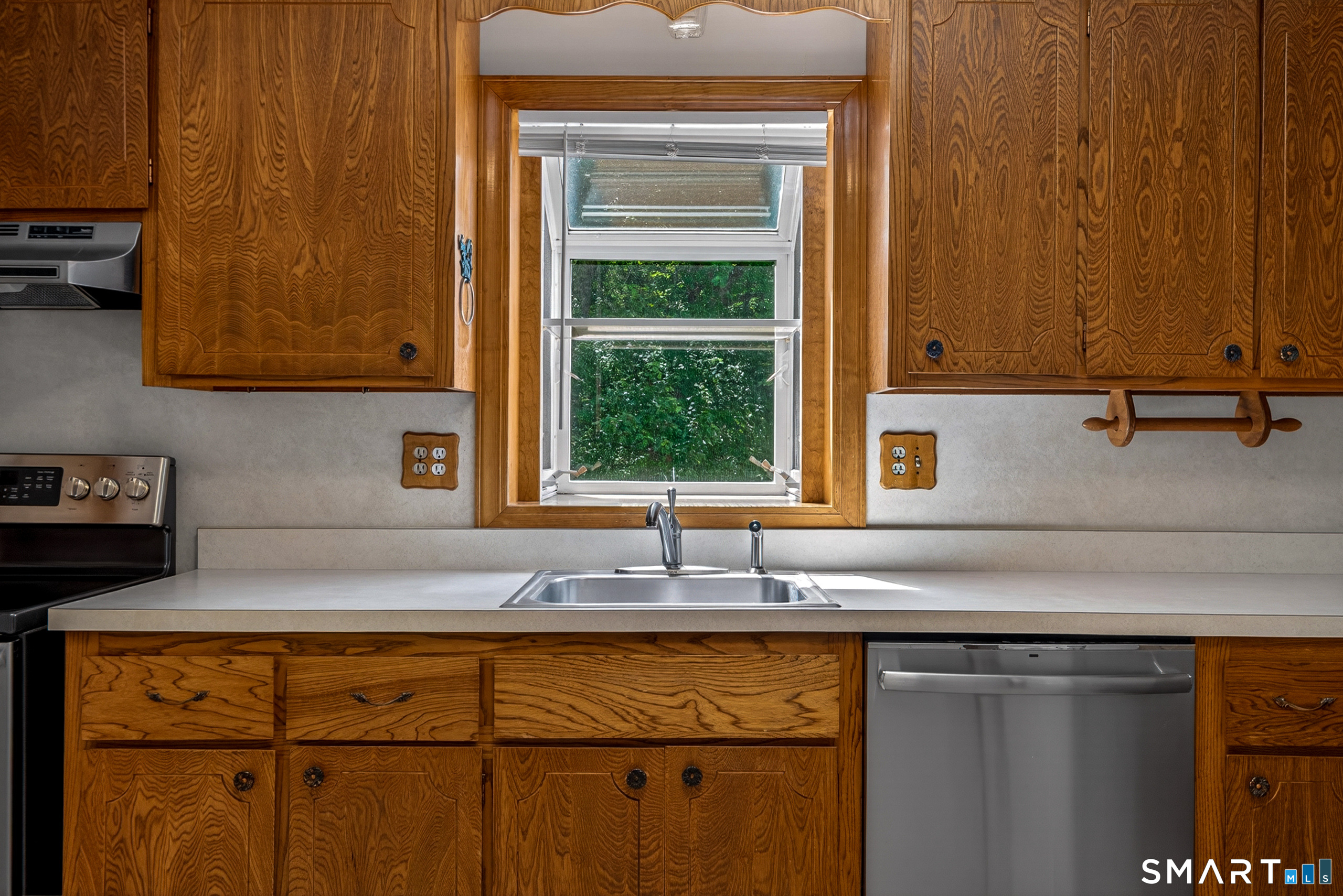 388 Tolland Stage Road Tolland, CT 06084 - Photo 14 of 35