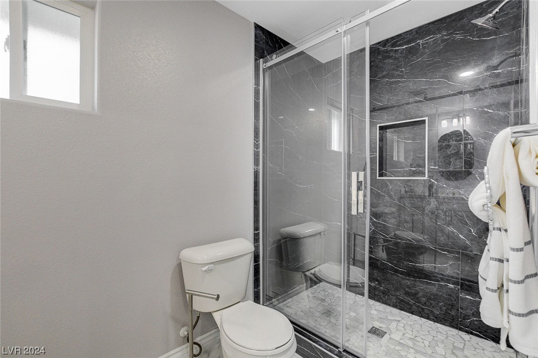4540 East Flamingo Road Las Vegas, NV 89121 - Photo 14 of 27 Gallery Image 14