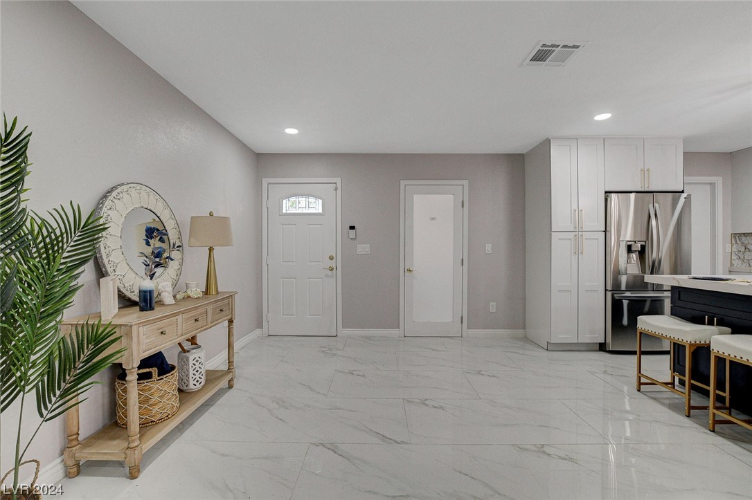 4540 East Flamingo Road Las Vegas, NV 89121 - Photo 4 of 27 Gallery Image 4