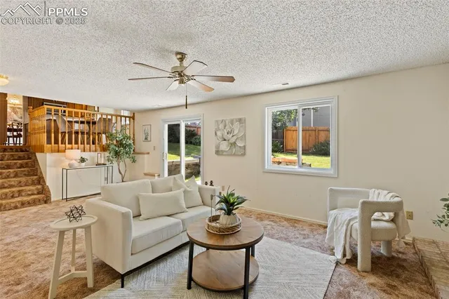 $435,000 | 2113 Roundtop Court, Colorado Springs, CO 80918