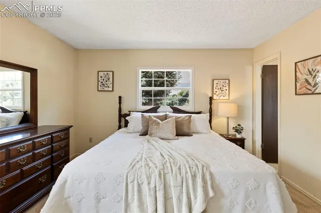 $435,000 | 2113 Roundtop Court, Colorado Springs, CO 80918