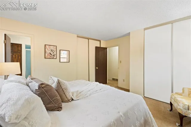 $435,000 | 2113 Roundtop Court, Colorado Springs, CO 80918