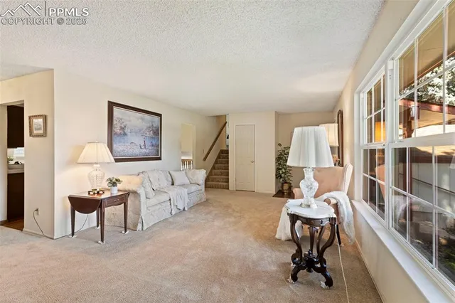 $435,000 | 2113 Roundtop Court, Colorado Springs, CO 80918