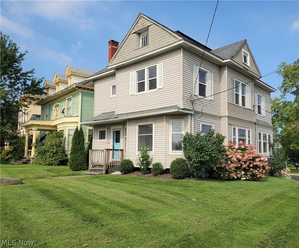 309 West Prospect Road Ashtabula, OH 44004 - Photo 1 of 23