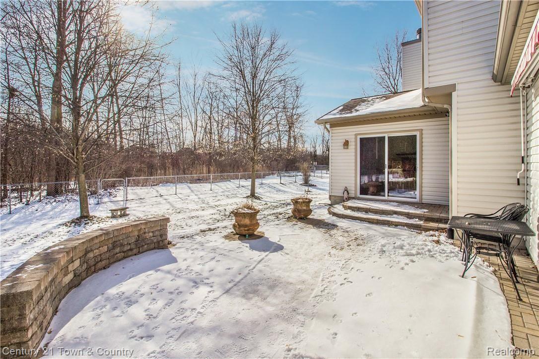 2153 Alsdorf Avenue Rochester, MI 48309 - Photo 42 of 48 EXTERIORS (8 of 10).jpg