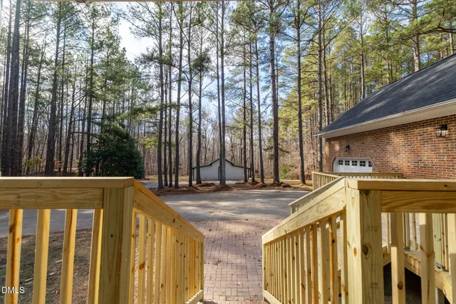 $590,000 | 892 Franklin Lane, Henderson, NC 27537