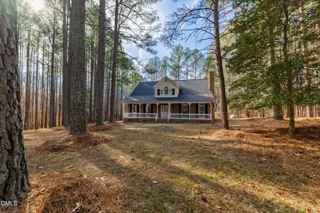 $590,000 | 892 Franklin Lane, Henderson, NC 27537