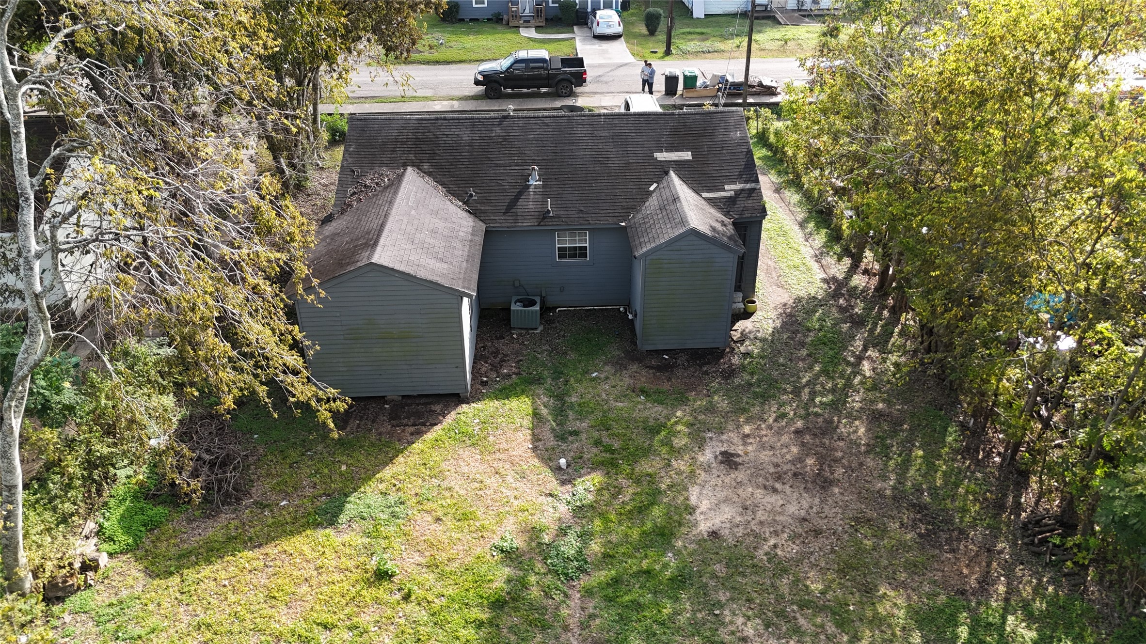 5237 Carmen Street Houston, TX 77033 - Photo 27 of 31 Gallery Image 27
